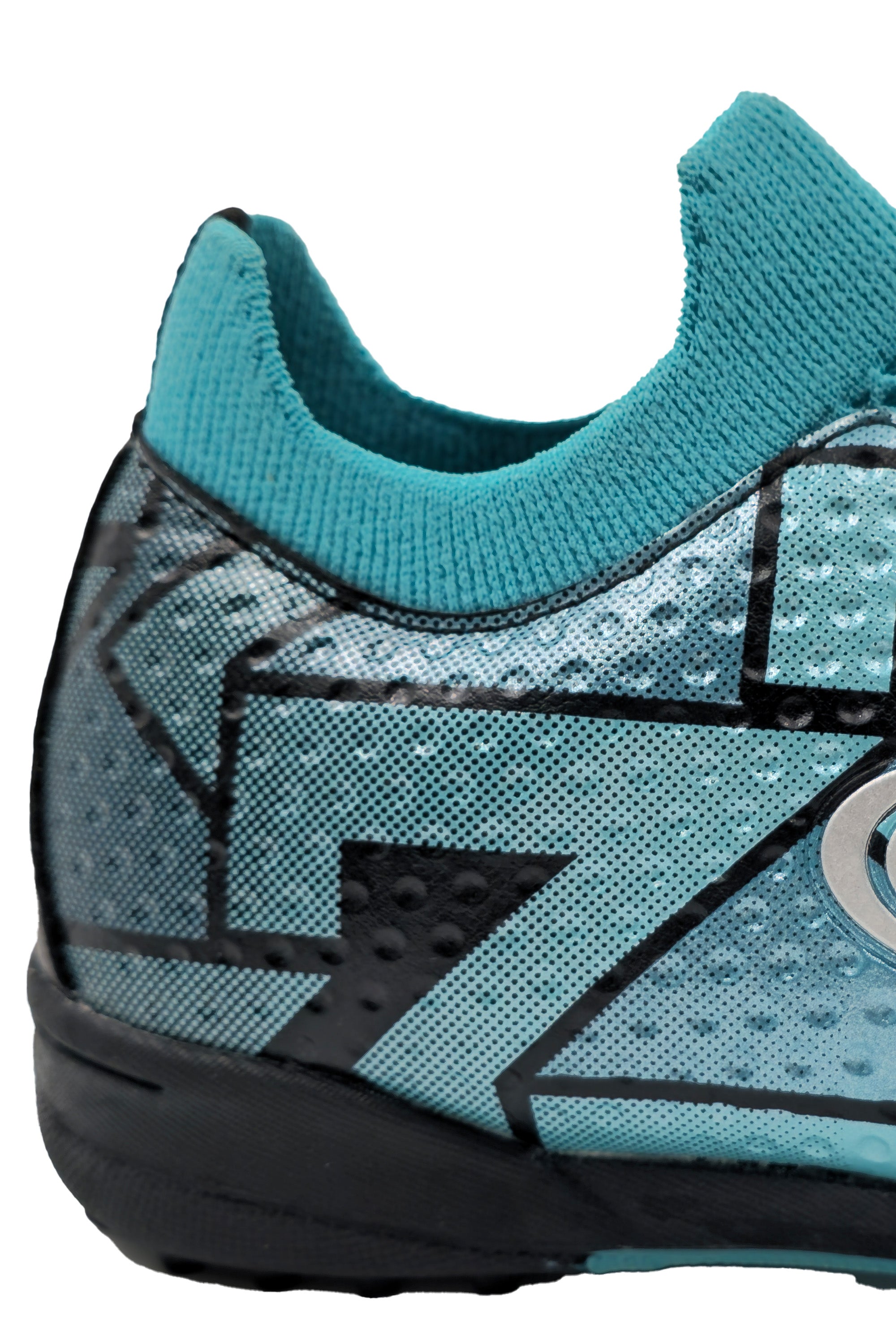 Optimum Aztec Astro Trainers – Lightweight, High-Performance Football Boots with Enhanced Traction and Precision Control for Grass, Playground, and 4G Pitches